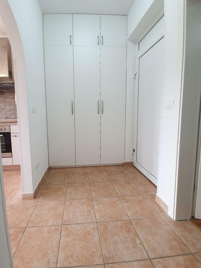 Lastovka Posesi Apartment Medulin Bagian luar foto