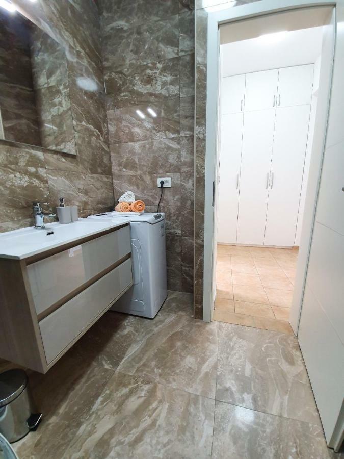Lastovka Posesi Apartment Medulin Bagian luar foto